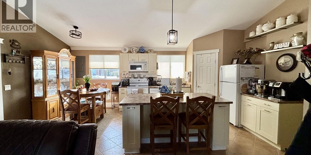 60 PLOVER STREET Kitimat Photo 5 60 PLOVER STREET Kitimat Photo 5